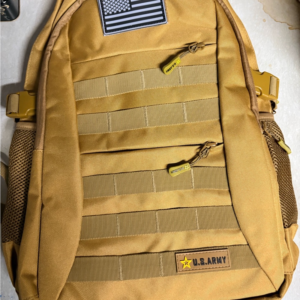 U.S. Army backpack NWT